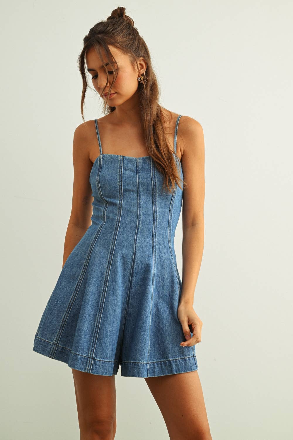 MIOU MUSE- The Boardwalk Romper WASHED DENIM / L